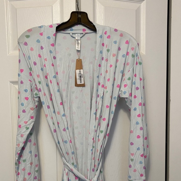SKIMS Other - SKIMS 🩷🩵💙Soft Lounge Robe with Heart Print